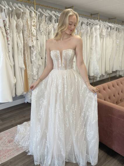 Vintage Violet Sophia wedding dress