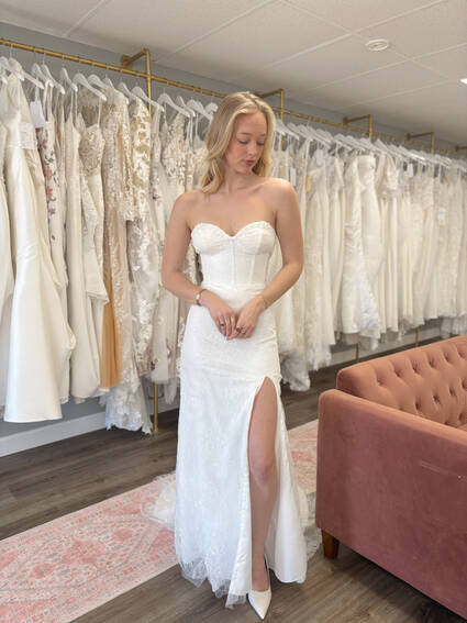 Vintage Violet Shelley wedding dress