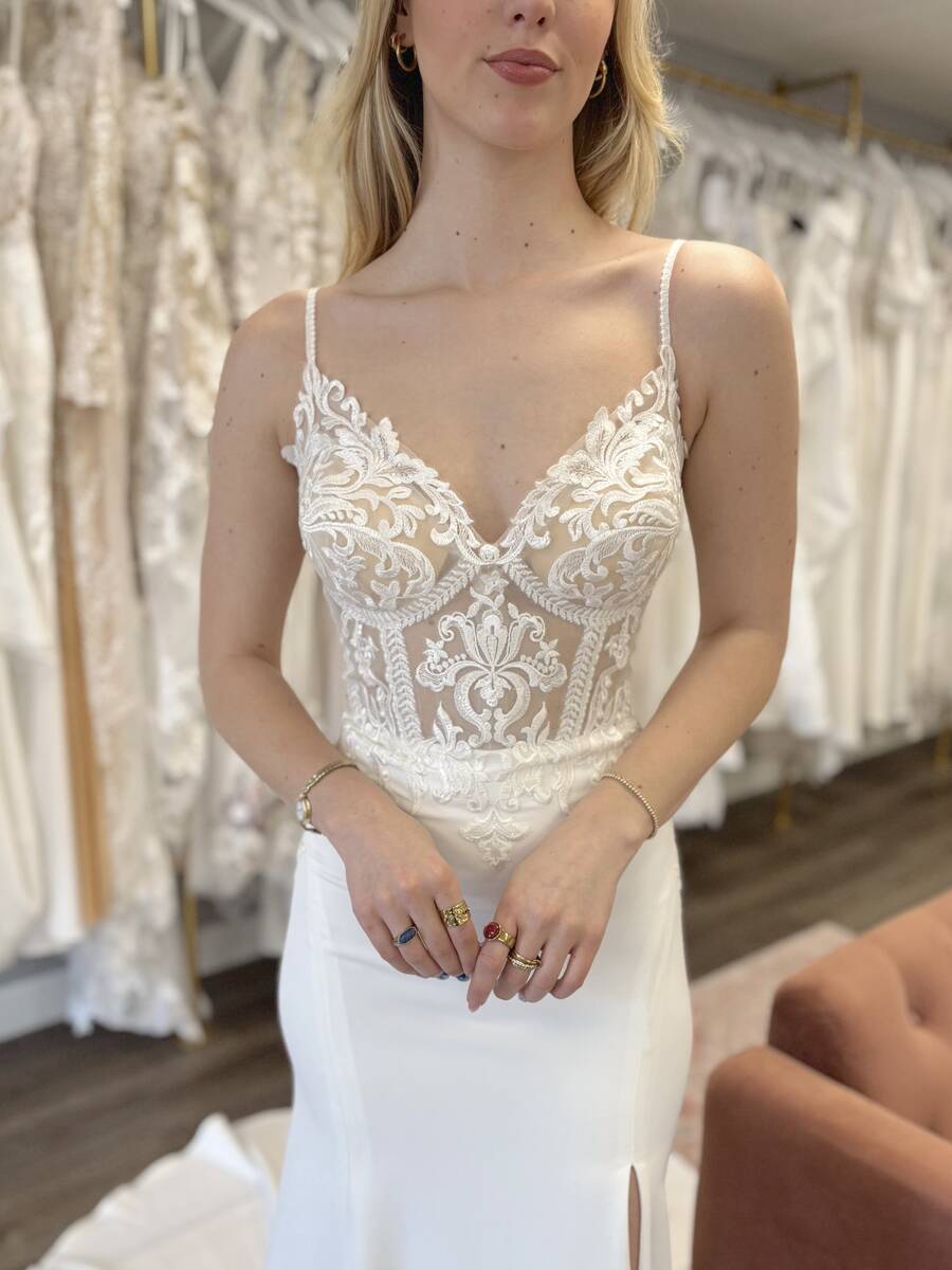 Vintage Violet Wendi wedding dress