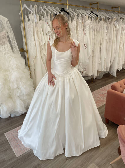 Violet & Jane Diana wedding dress