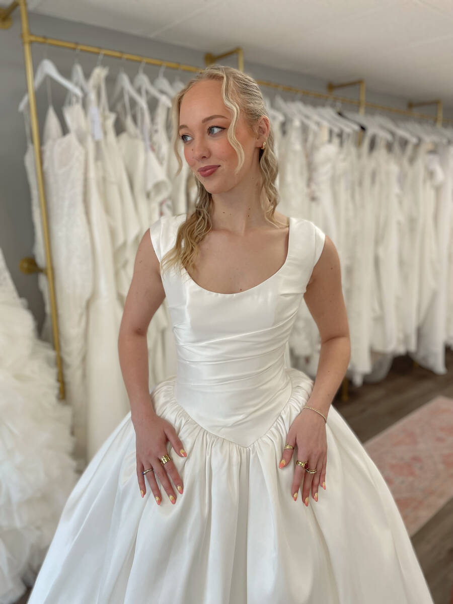 Violet & Jane Diana wedding dress