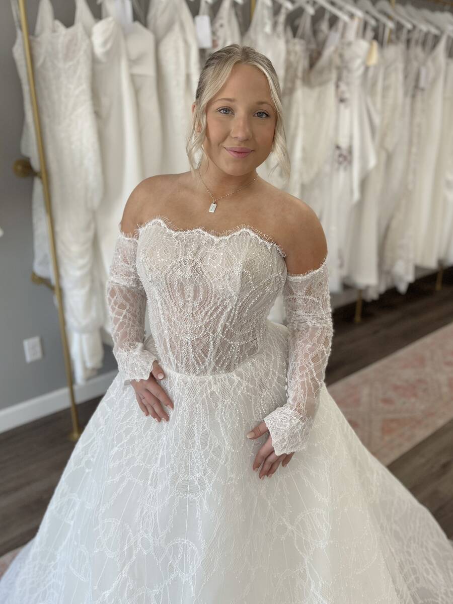 Violet & Jane Sylvia wedding dress