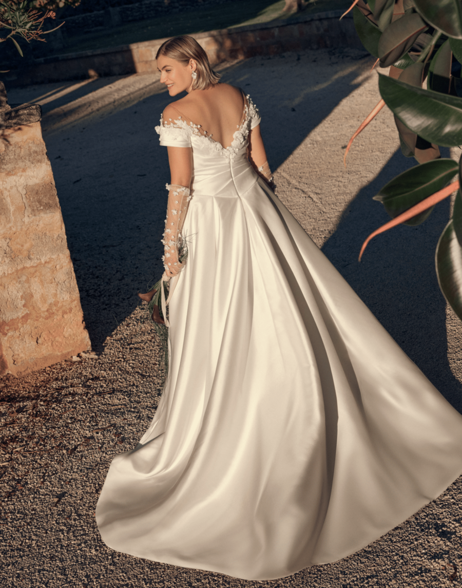Modeca Noralyn wedding dress