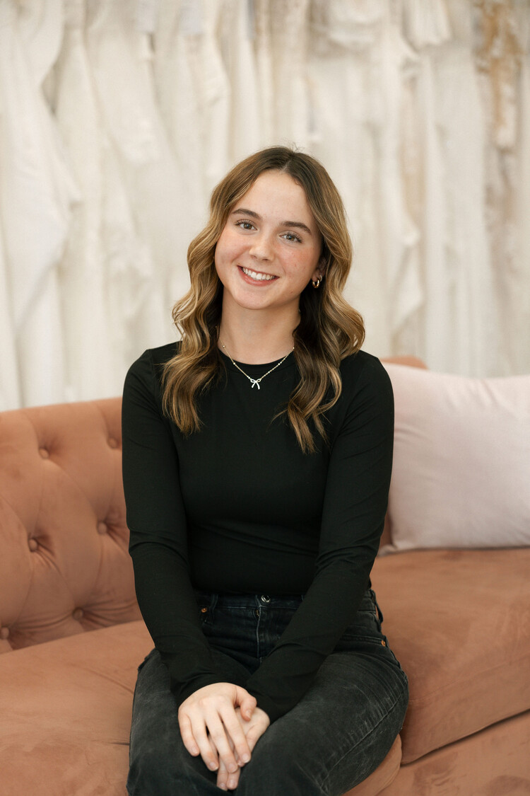 Lauren Etheridge - Vayda Jane Bridal