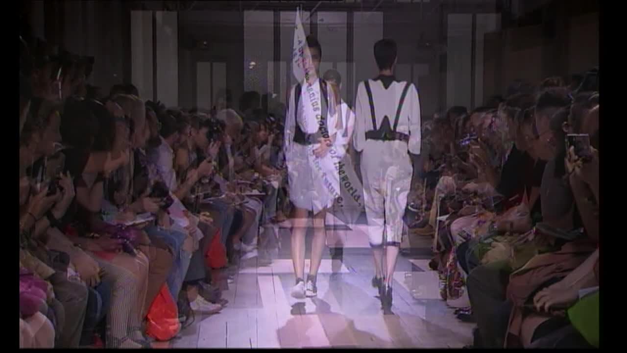 Limi Feu's Fashion Show - Woman's Prêt-à-Porter Sp Limi Feu's Fashion Show - Woman's Prêt-à-Porter Sp