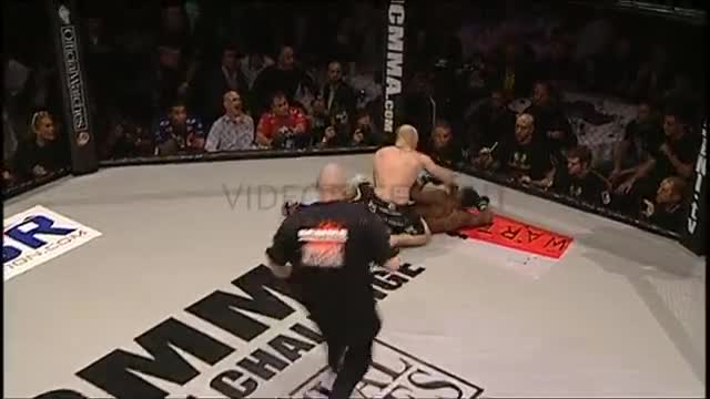 Cage Fighter