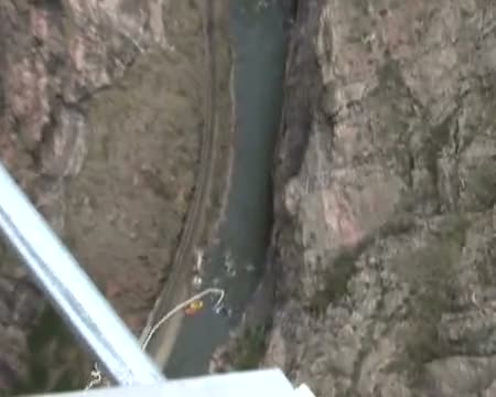 Bungee Jumping 3