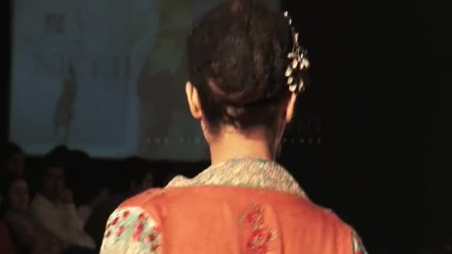 Models heat up catwalk at Pakistan’s latest Fashio