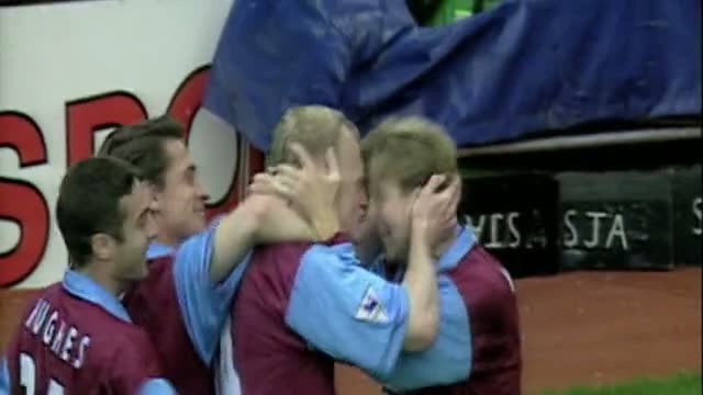 Classic Goals: Iain Dowie