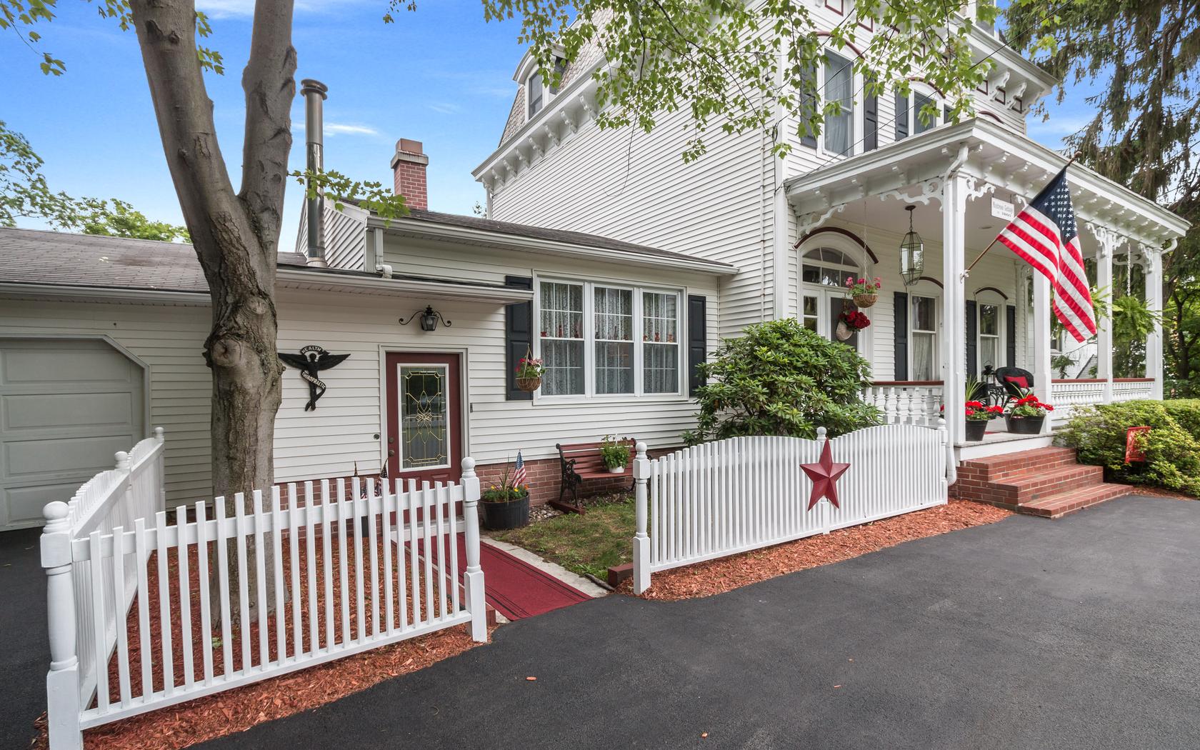 296 Hudson Street CornwallonHudson, NY 12520 Real Estate Tour