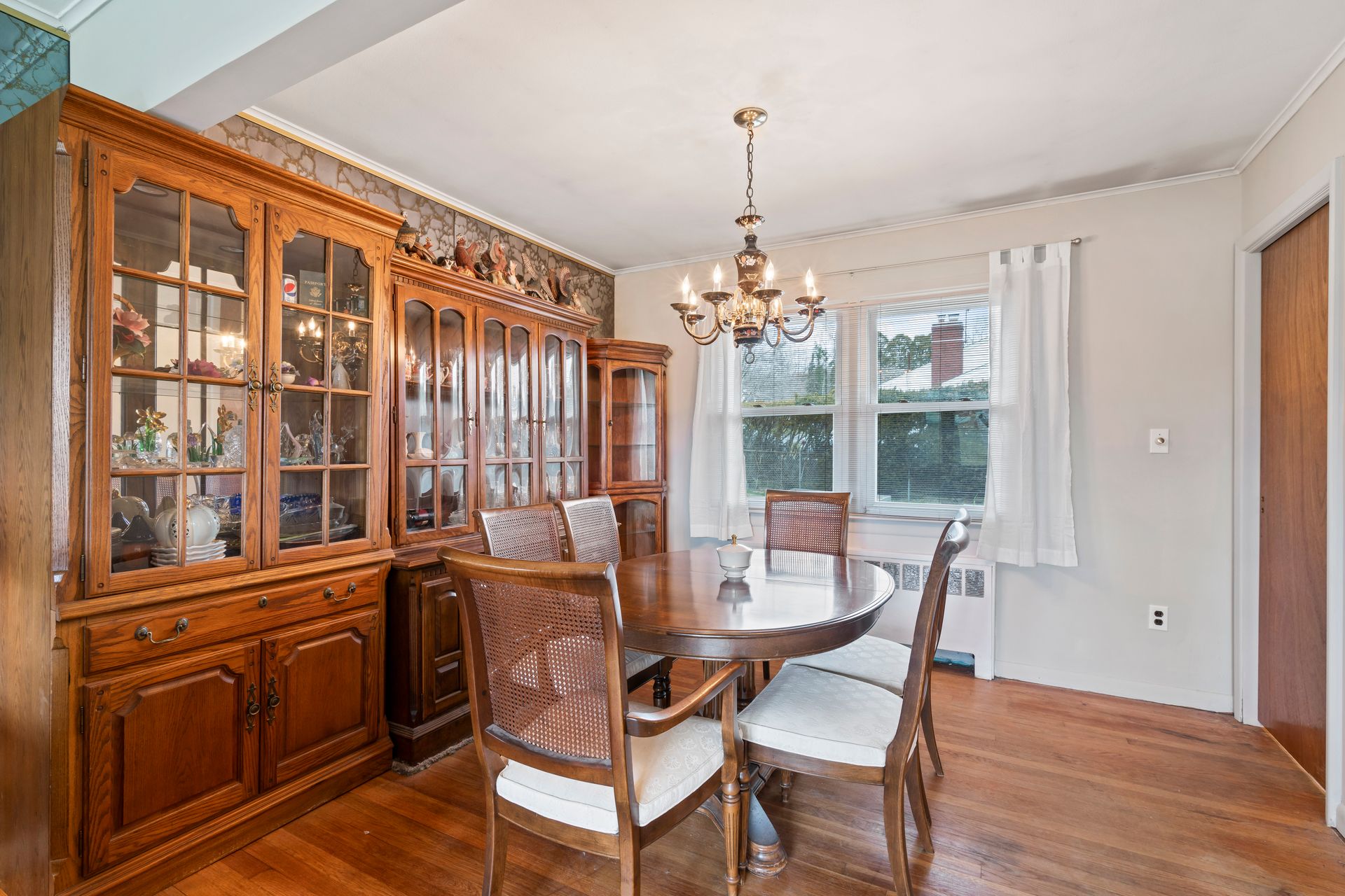 281 Cuba Hill Road Huntington, NY 11743 Real Estate Tour