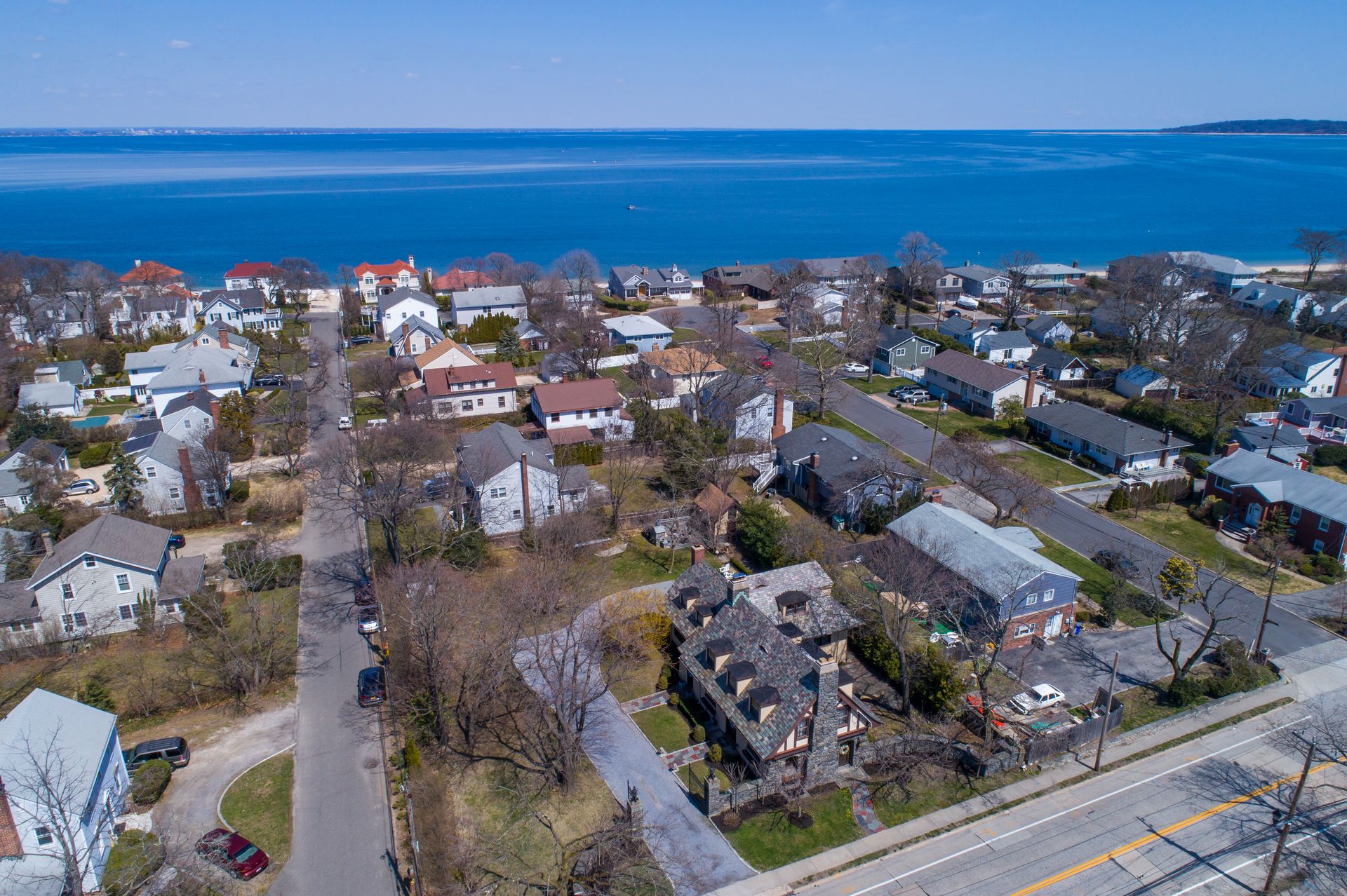 207 Bayville Ave Bayville, NY 11709 Real Estate Tour