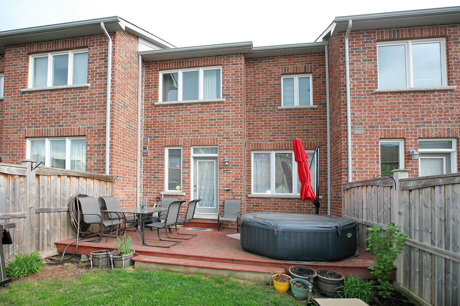 131 Courtland Cres East Gwillimbury, ON L9N0B1 Real Estate Tour