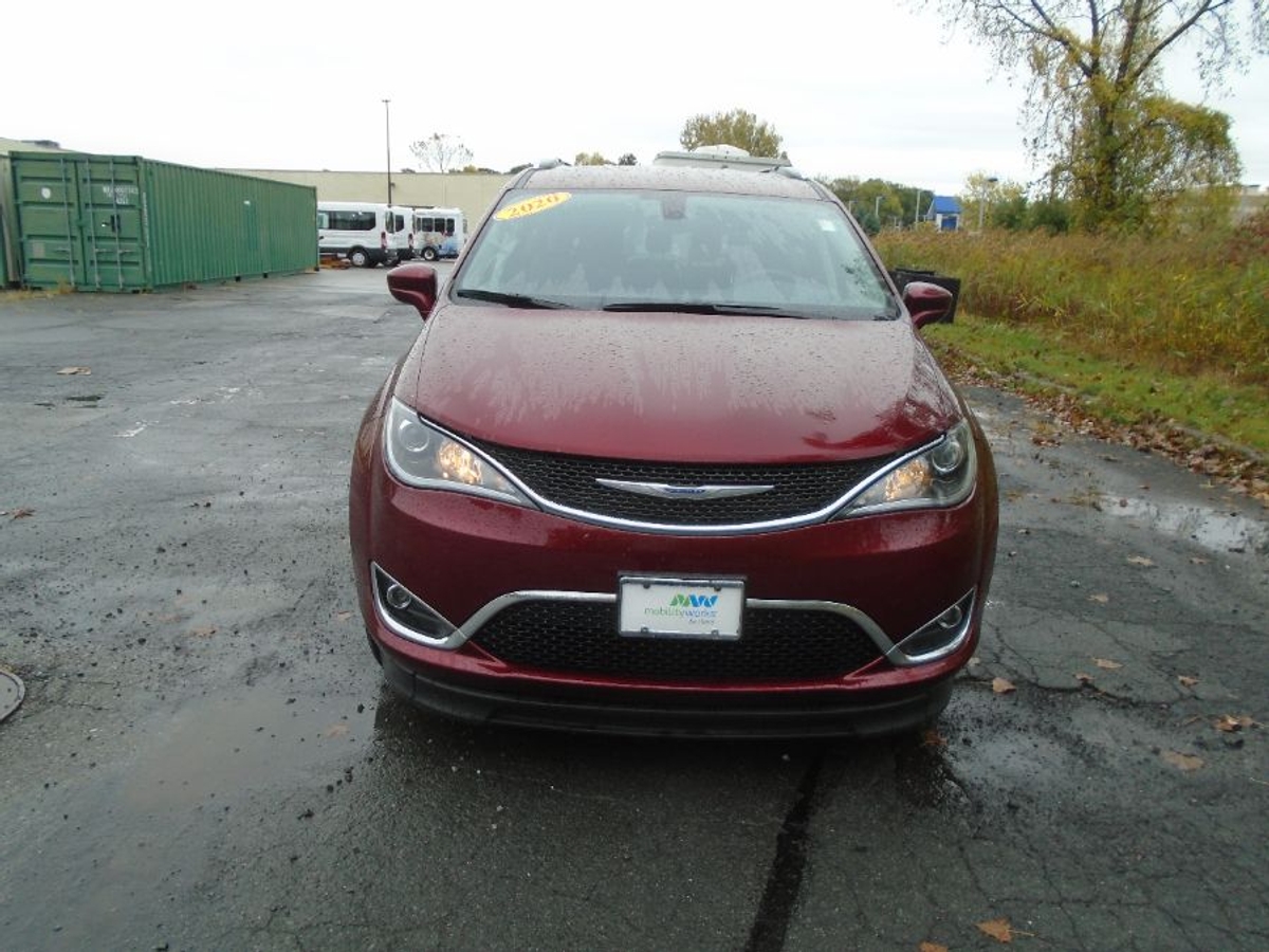 2020 CHRYSLER PACIFICA - Image 10