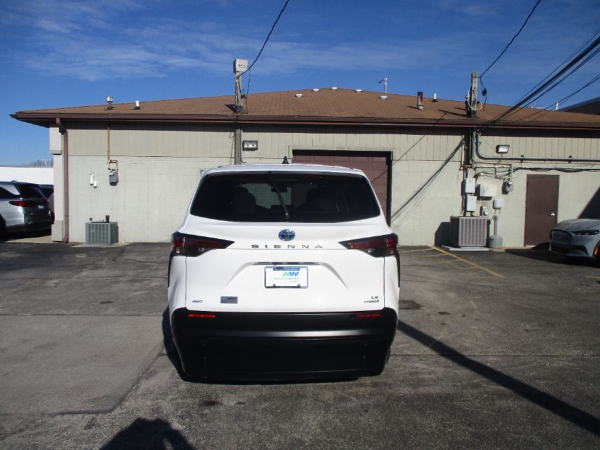 2022 TOYOTA SIENNA - Image 5