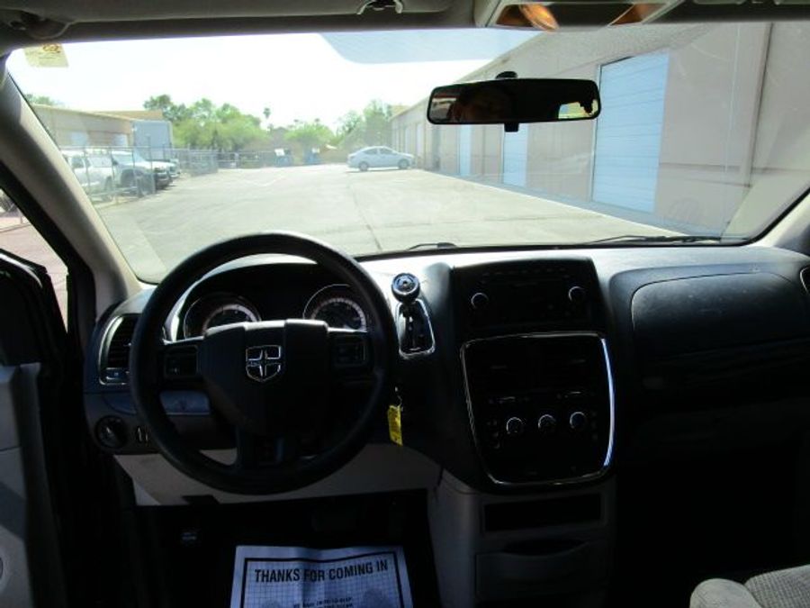 Used 2014 Dodge Grand Caravan American Value Package - Freedom Rear Entry Entry Fold Out Manual Ramp