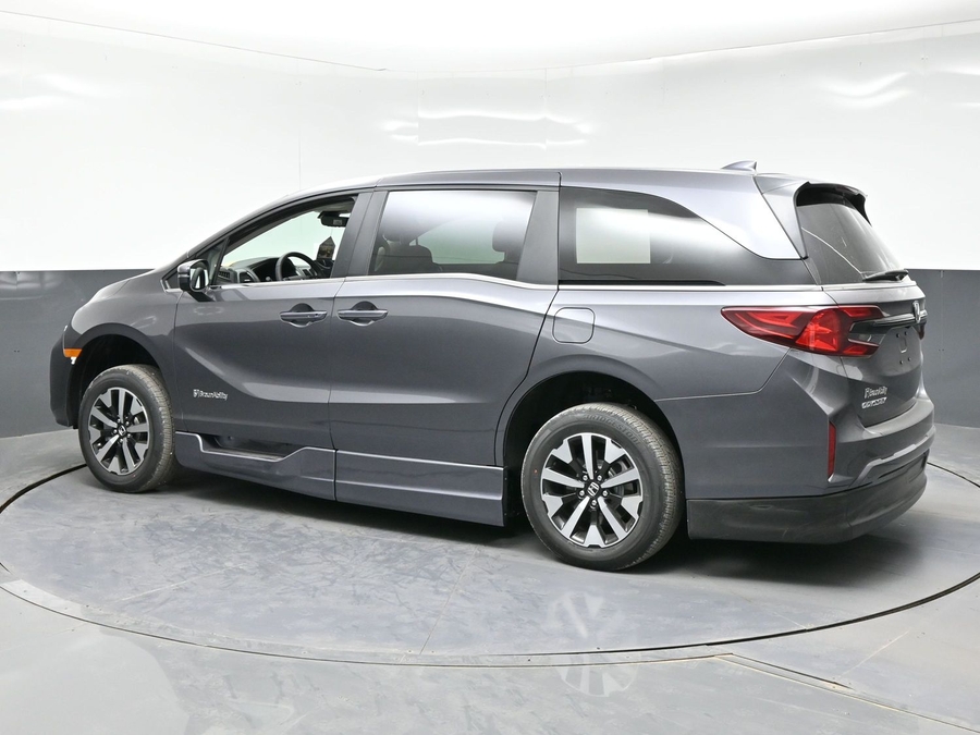 2026 Honda Odyssey's photo