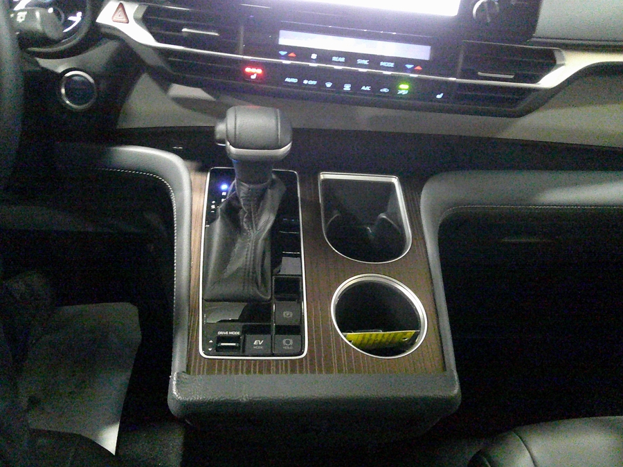 2021 TOYOTA SIENNA - Image 13