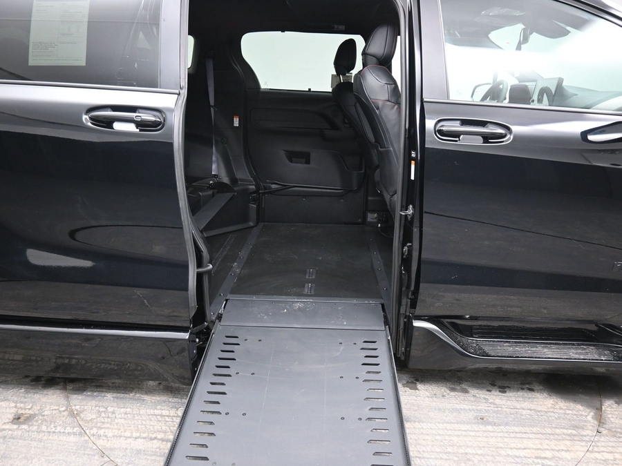 New 2026 Toyota Sienna Hybrid XSE Sport - BraunAbility Side Entry In Floor Automatic Ramp