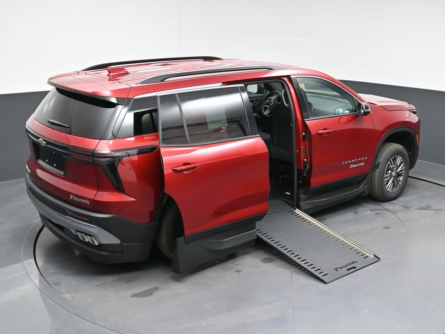 2026 Chevrolet Traverse LT - Photo 20