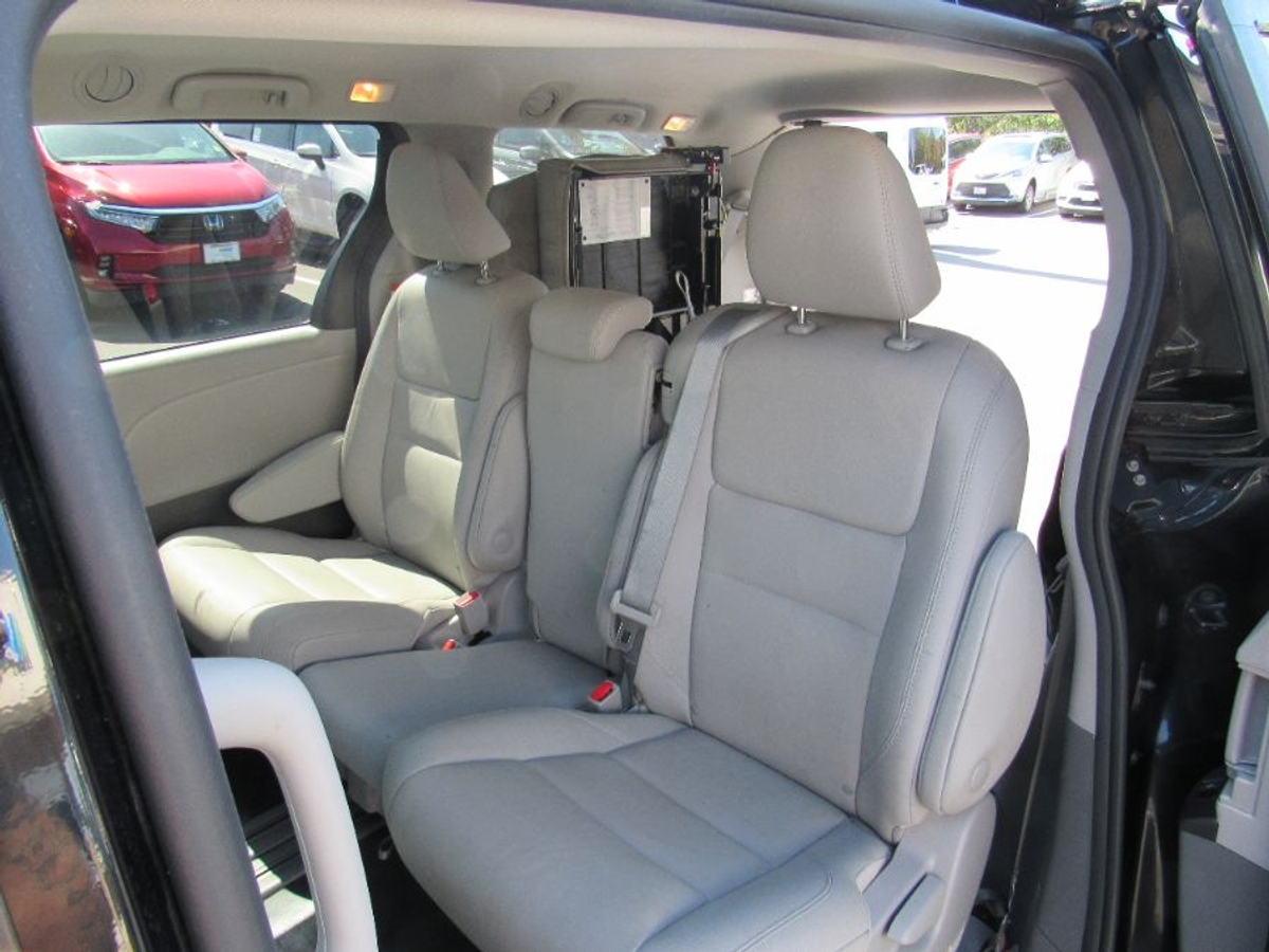 2020 TOYOTA SIENNA - Image 11