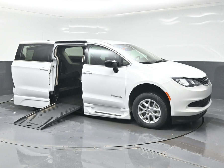 Used 2024 Chrysler Voyager LX - BraunAbility Side Entry Entry Fold Out Automatic Ramp