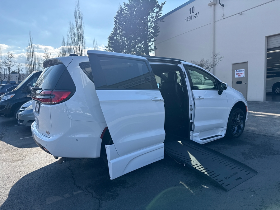 Used 2023 Chrysler Pacifica Touring L Sport - BraunAbility Side Entry Entry Fold Out Automatic Ramp