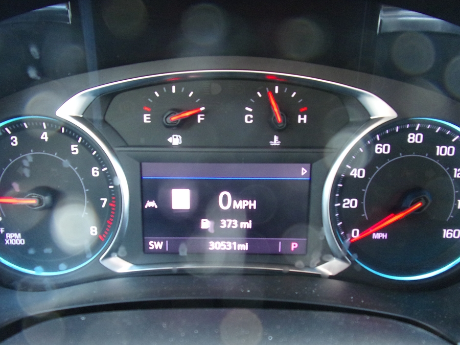 Black Chevrolet Traverse image number 10