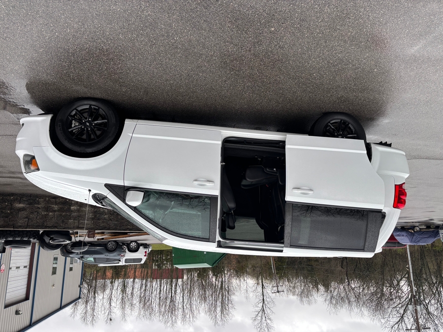 Used 2019 Dodge Grand Caravan GT - International Mobility Rear Entry Entry Fold Out Manual Ramp