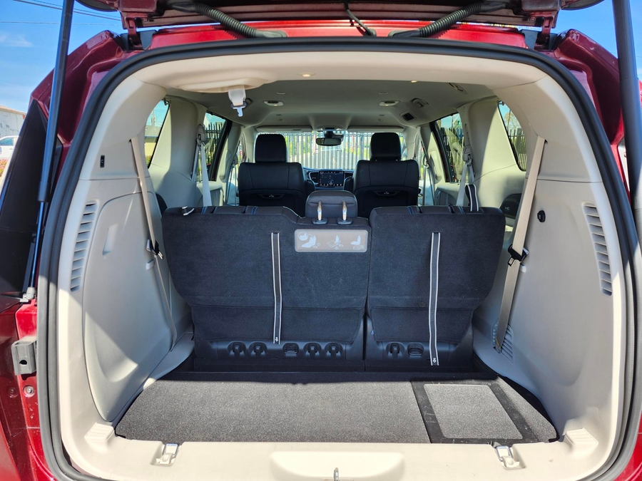 Used 2021 Chrysler Pacifica Touring L - BraunAbility Side Entry Entry In Floor Automatic Ramp