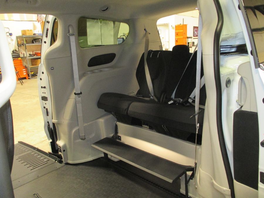 2022 CHRYSLER VOYAGER - Image 17