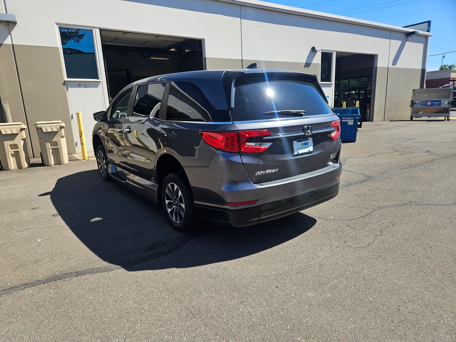 2022 Honda Odyssey EX-L - Photo 6