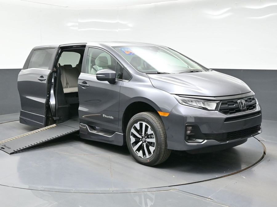 2026 Honda Odyssey's photo