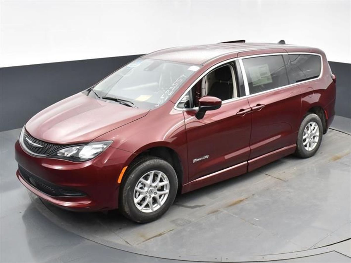2023 CHRYSLER VOYAGER - Image 5