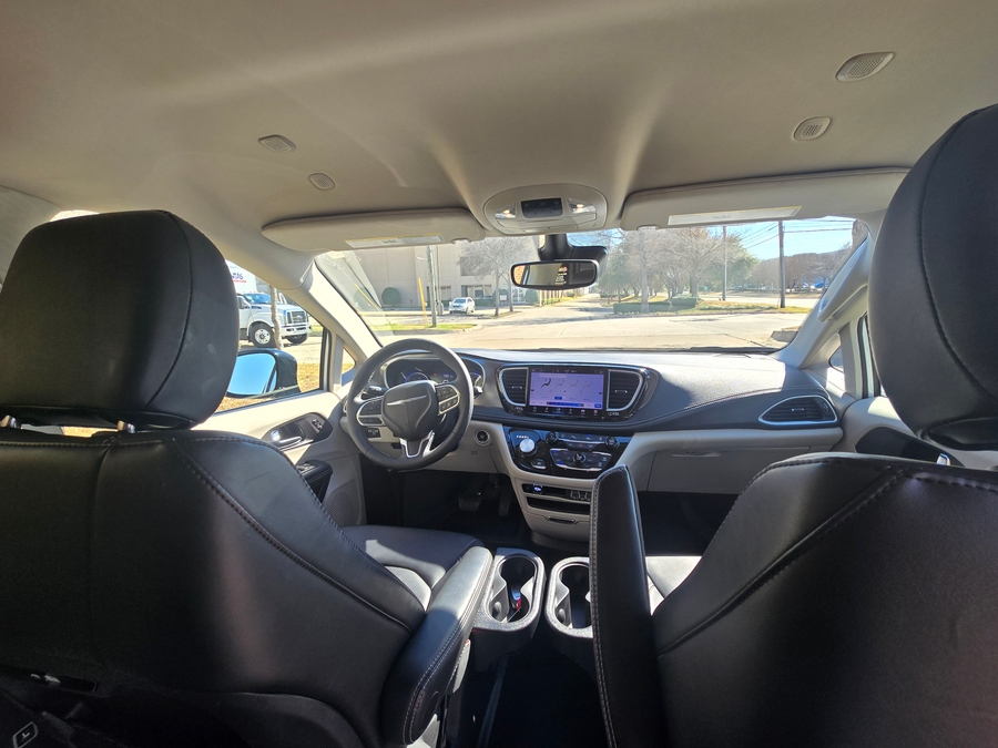 Used 2024 Chrysler Pacifica Touring L - BraunAbility Side Entry Entry In Floor Automatic Ramp