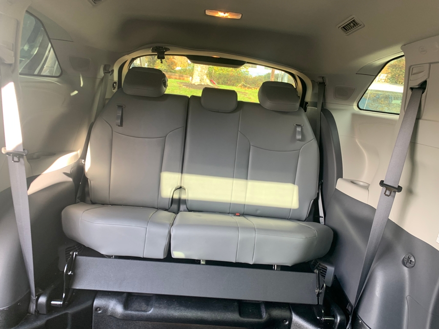 Used 2023 Toyota Sienna Hybrid XLE - BraunAbility Side Entry Entry In Floor Automatic Ramp