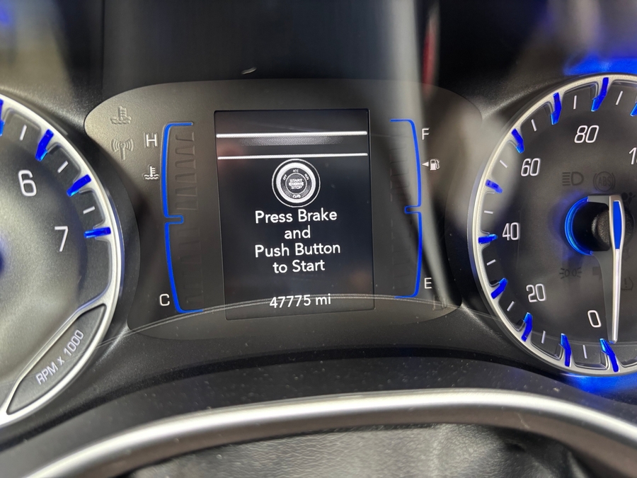 Used 2018 Chrysler Pacifica Touring L - BraunAbility Side Entry Fold Out Automatic Ramp
