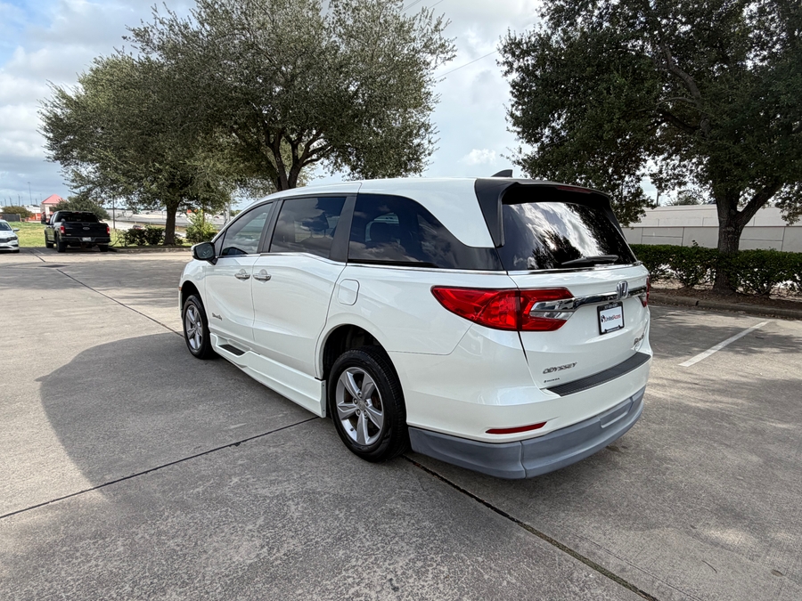 Used 2019 Honda Odyssey EX-L - BraunAbility Side Entry In Floor Automatic Ramp
