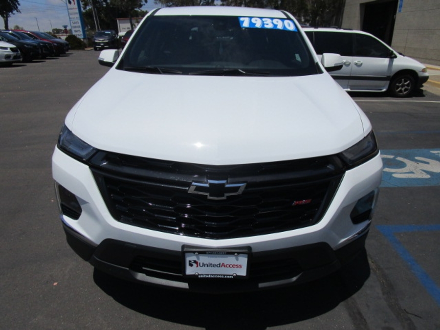 Used 2023 Chevrolet Traverse RS - BraunAbility Side Entry Entry In Floor Automatic Ramp