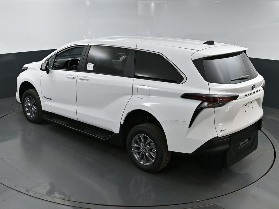 New 2025 Toyota Sienna Hybrid LE - BraunAbility Commercial Rear Entry Entry Fold Out Manual Ramp