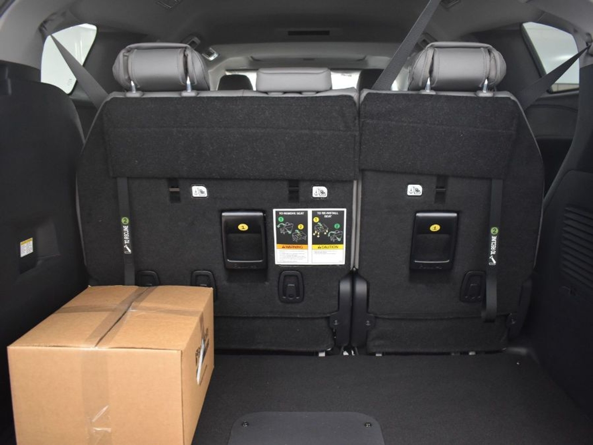 2025 TOYOTA SIENNA - Image 16