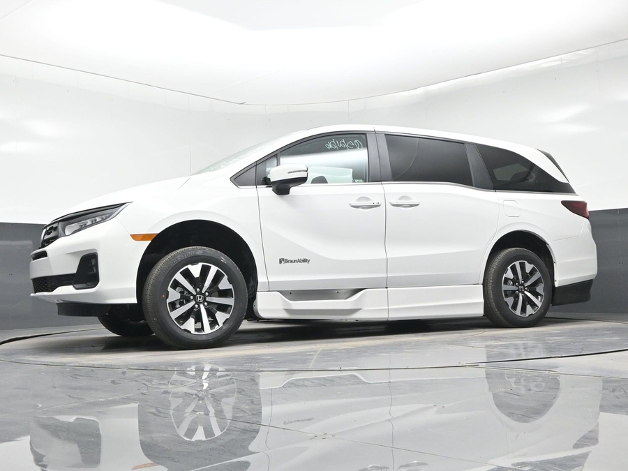 New 2026 Honda Odyssey EX-L - BraunAbility Side Entry Entry In Floor Automatic Ramp