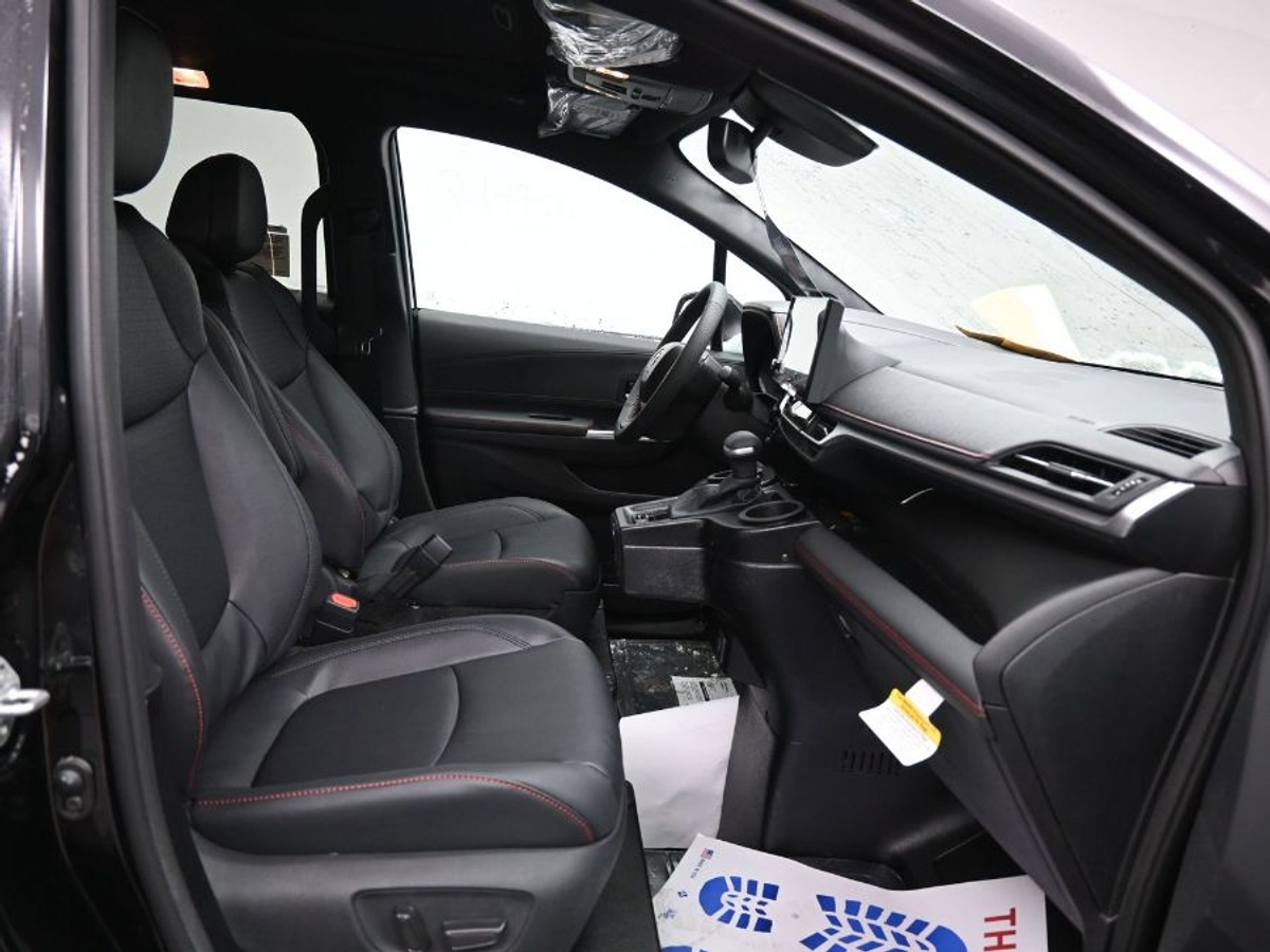 Black Toyota Sienna image number 8