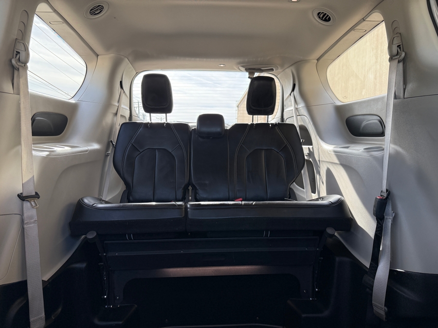 Used 2023 Chrysler Pacifica Touring L Safety - BraunAbility Side Entry Entry Fold Out Automatic Ramp