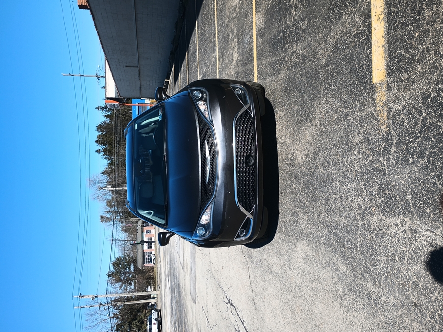 Grey Chrysler Pacifica image number 1