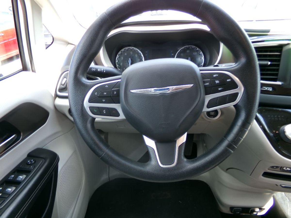 2021 CHRYSLER VOYAGER - Image 9