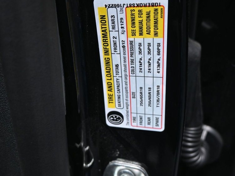 New 2026 Chevrolet Traverse 1LT - BraunAbility Side Entry In Floor Automatic Ramp