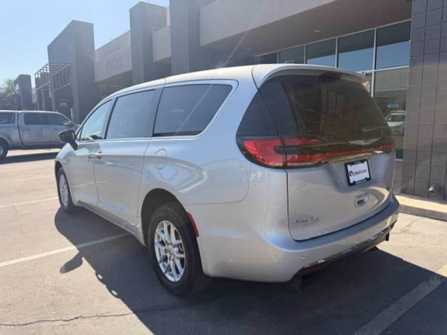 Used 2024 Chrysler Pacifica Touring - Driverge Side Entry Fold Out Automatic Ramp