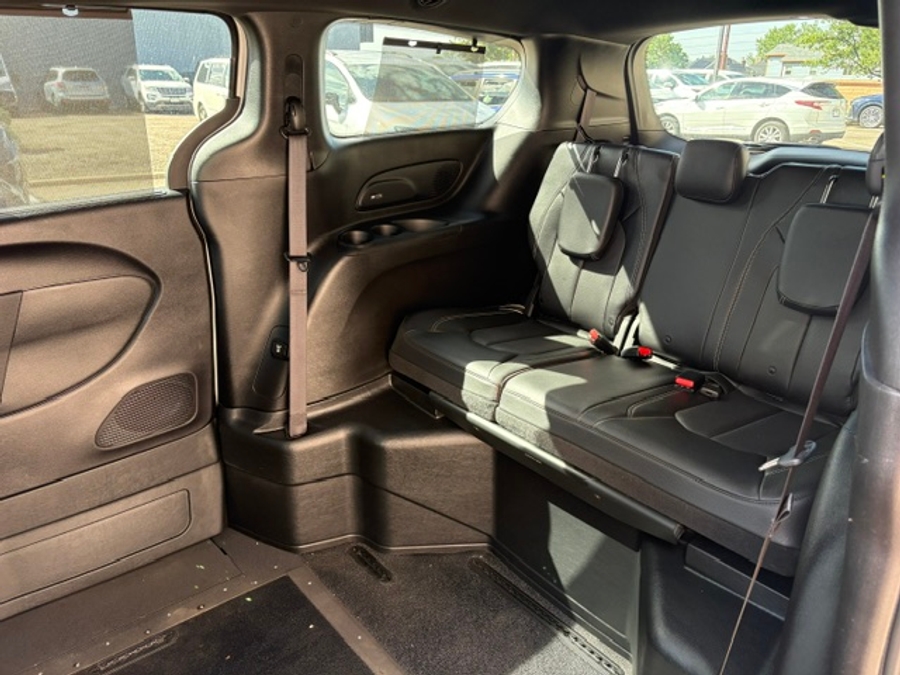 Used 2019 Chrysler Pacifica Touring L Plus - VMI Side Entry In Floor Automatic Ramp
