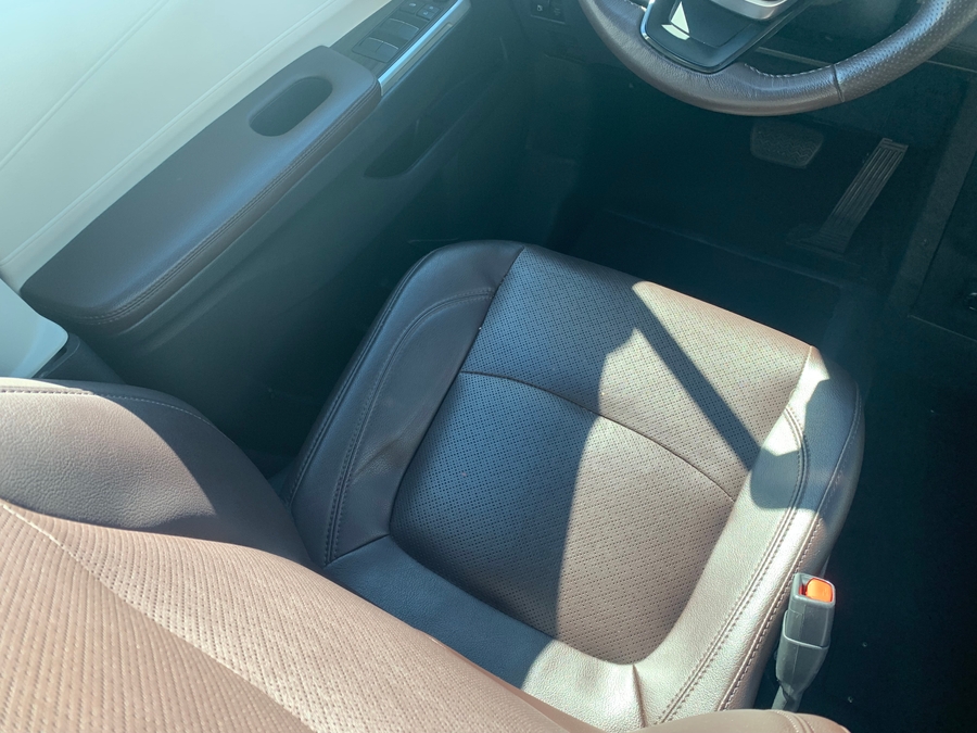 Used 2021 Toyota Sienna Hybrid Platinum - VMI Side Entry Entry In Floor Automatic Ramp